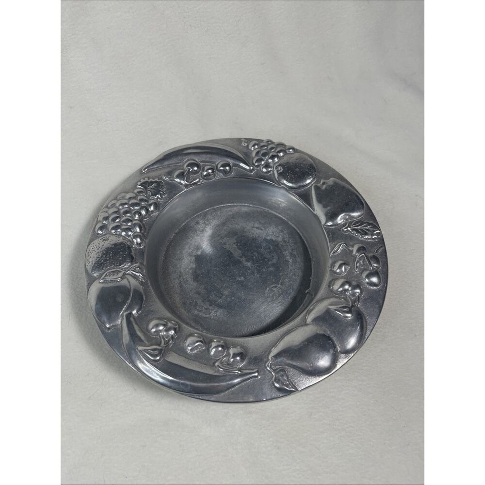 THE WILTON CO. ALUMINUM METALWARE FRUIT BOWL CATERING CHILLABLE SILVER TONE